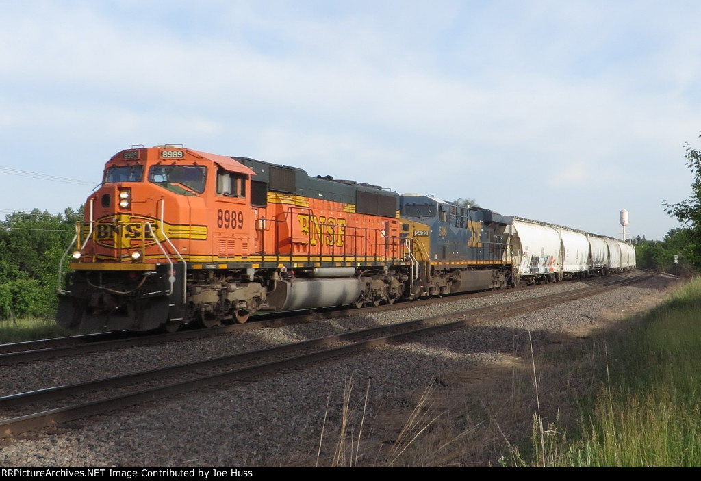 BNSF 8989 East